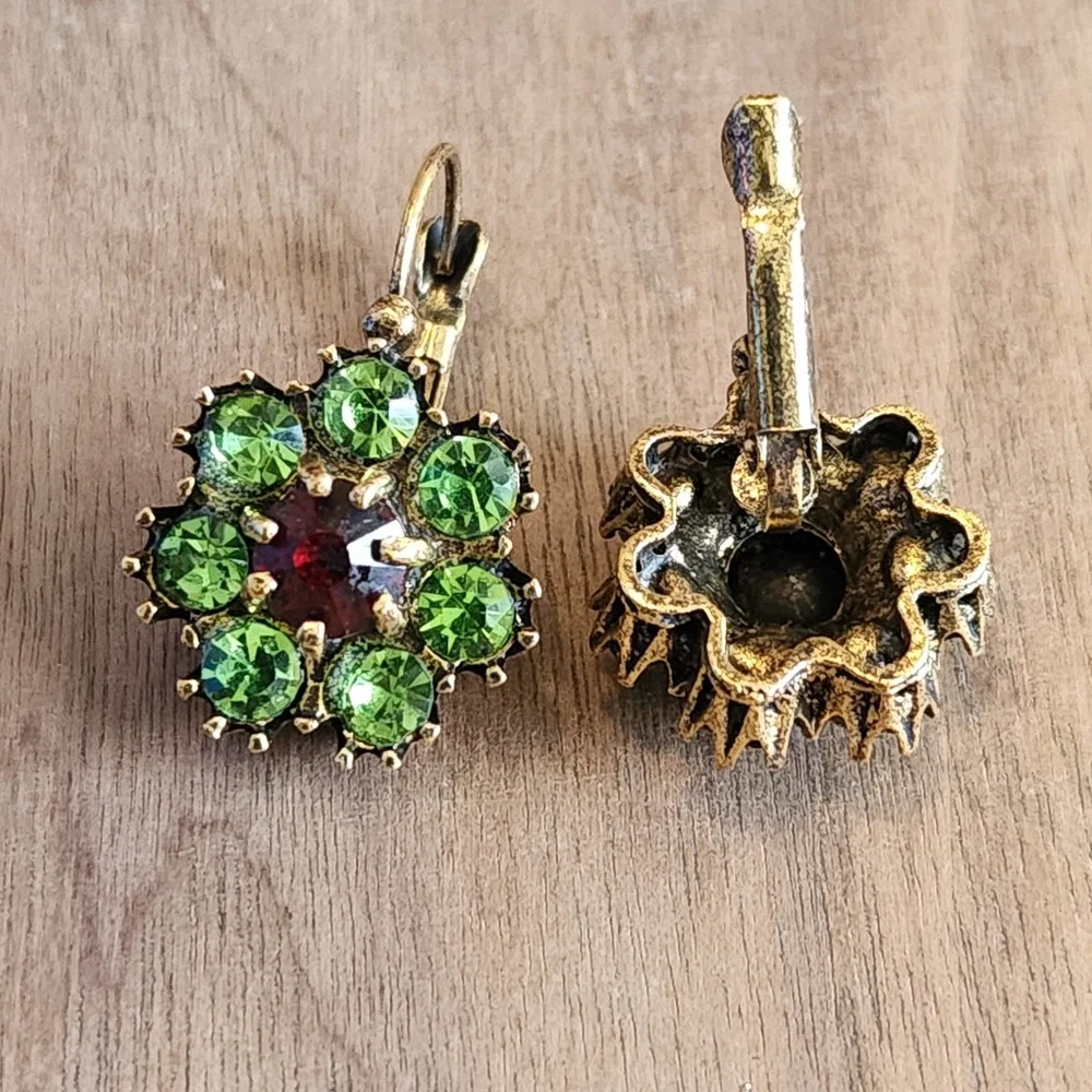 Vintage Style Green Red Rhinestone Flower Lever back Drop Earrings Gold Tone